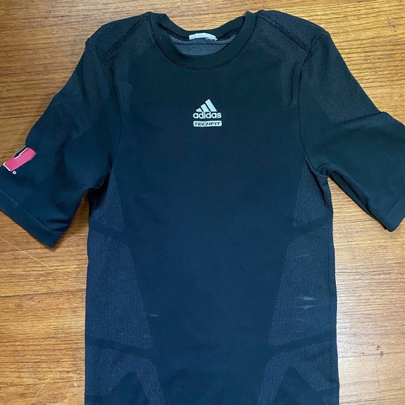 Adidas Techfit Shirt - Picture 1 of 3